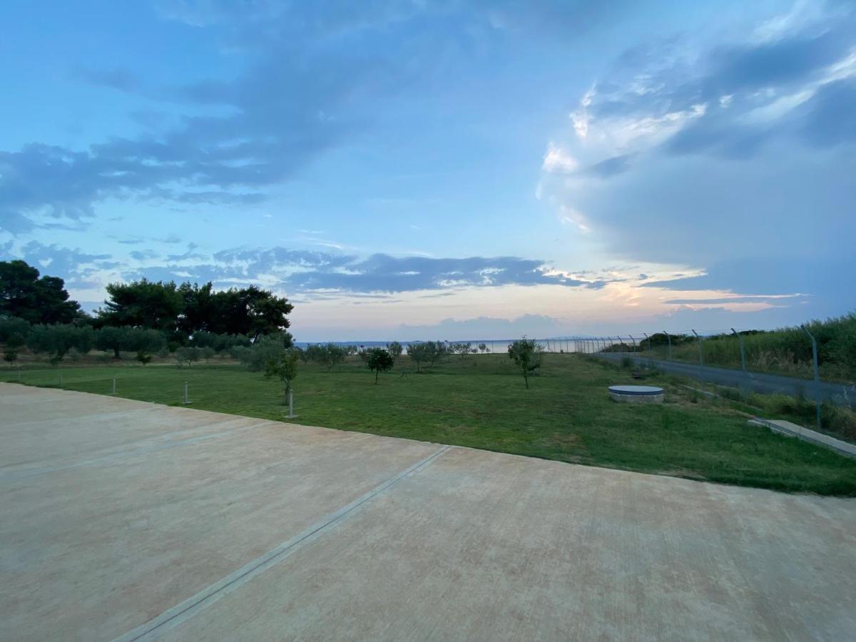 Kalivas Beach House Metamorfosi  Ngoại thất bức ảnh